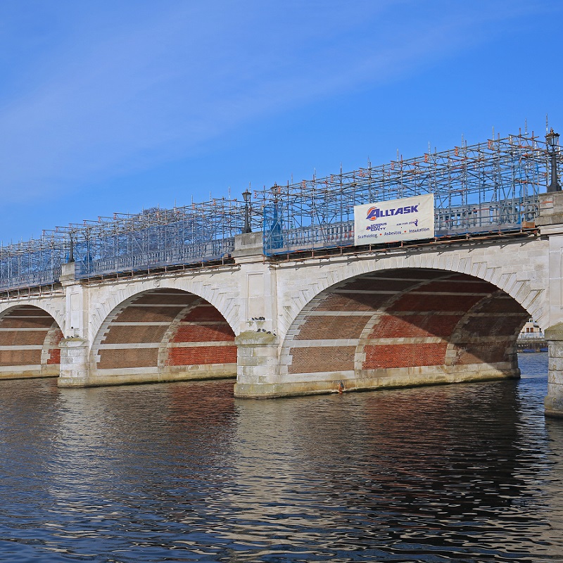 Kingston Bridge Scaffolding for Bridge Repairs