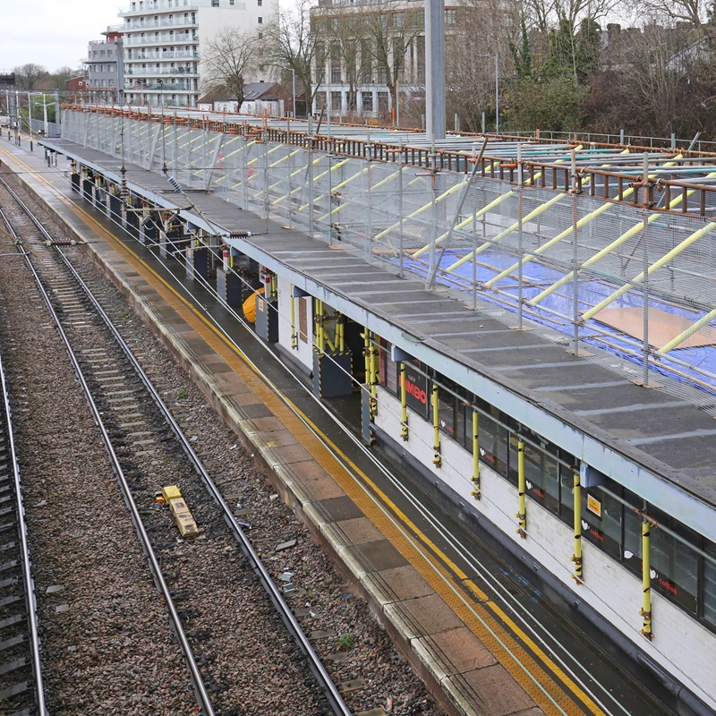 Scaffolding for Luton Station Upgrade